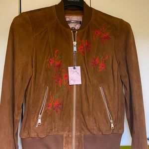 Women’s leather jacket